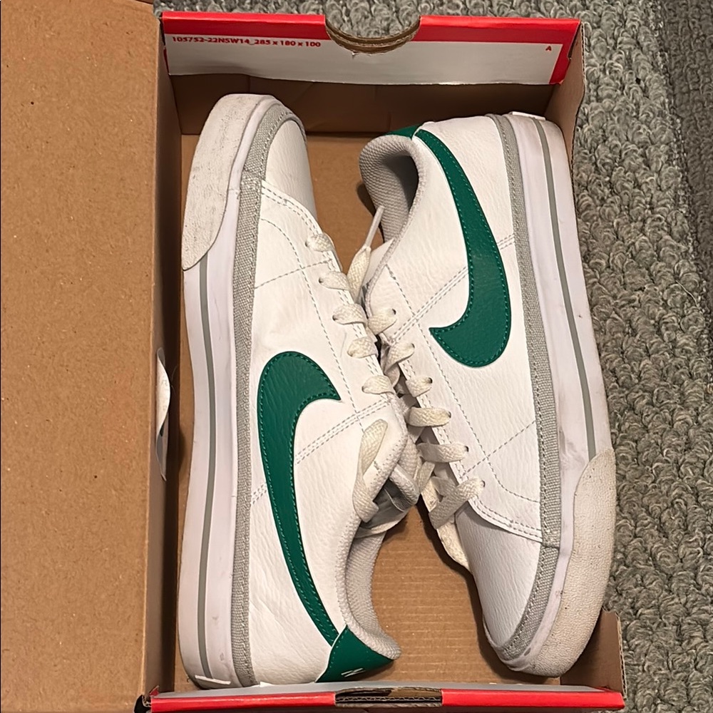 Nike Court Legacy Lo | White & Green